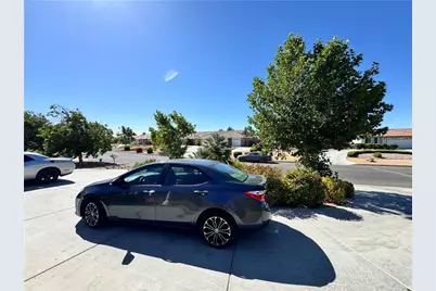 20284 Majestic Drive, Apple Valley, CA 92308 - Photo 32