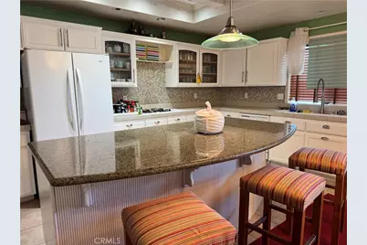 20284 Majestic Drive, Apple Valley, CA 92308 - Photo 16