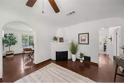 2310 Magnolia Avenue, Long Beach, CA 90806 - Photo 8
