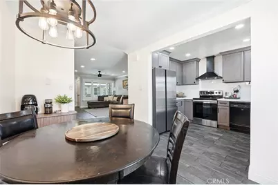 1107 West Memory Lane #8C, Santa Ana, CA 92706 - Photo 10