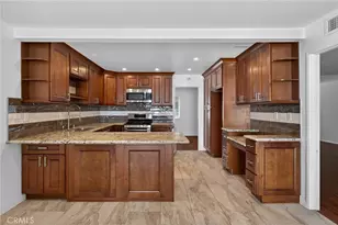 11 Redwood Tree, Irvine, CA 92612 - Photo 8