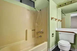 2298 Rose, Signal Hill, CA 90755 - Photo 18