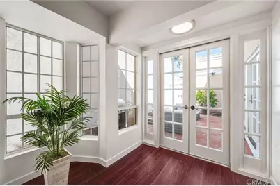 2 Windjammer Court, Long Beach, CA 90803 - Photo 10