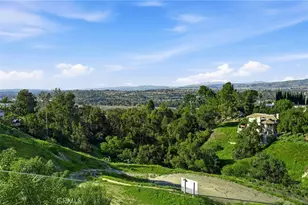 7663 E Corto, Anaheim Hills, CA 92808 - Photo 50
