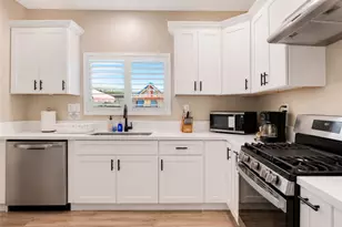 11307 Jane, Stanton, CA 90680 - Photo 10