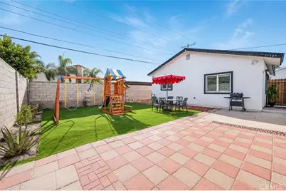 11307 Jane, Stanton, CA 90680 - Photo 42