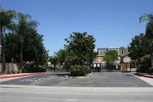 187 Mistletoe Dr, Corona, CA 92879 - Photo 28