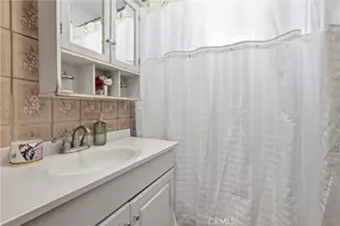 549 W 12th St, San Pedro, CA 90731 - Photo 10