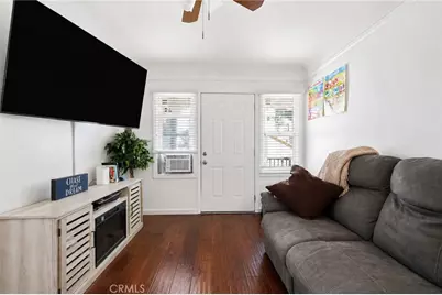 549 W 12th Street, San Pedro, CA 90731 - Photo 20