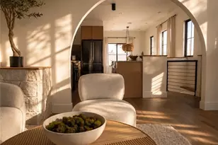 2137 Santa Ynez St, Los Angeles, CA 90026 - Photo 4