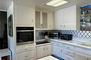 14001 Thunderbird Dr M2-4J, Seal Beach, CA 90740 - Photo 10