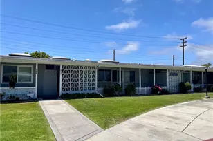 14001 Thunderbird Dr M2-4J, Seal Beach, CA 90740 - Photo 2