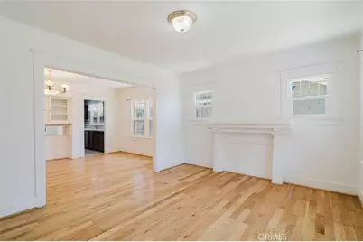 3650 7th Avenue, Los Angeles, CA 90018 - Photo 6