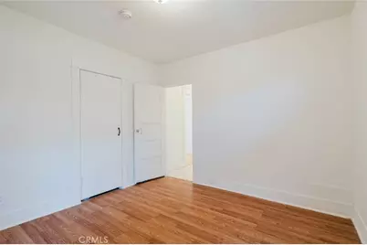 3650 7th Avenue, Los Angeles, CA 90018 - Photo 18