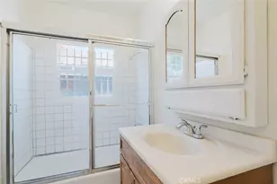 3650 7th Ave, Los Angeles, CA 90018 - Photo 28