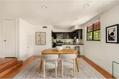 698 S Berendo #206, Los Angeles, CA 90005 - Photo 2