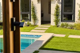 616 Lillian Way, Los Angeles, CA 90004 - Photo 30