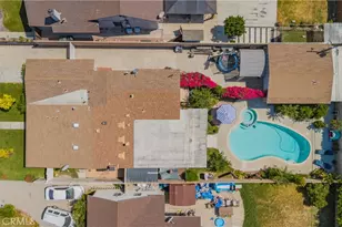10530 Newville Ave, Downey, CA 90241 - Photo 30