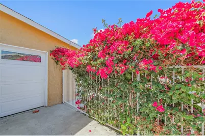 10530 Newville Avenue, Downey, CA 90241 - Photo 16
