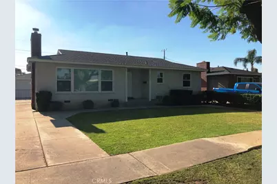1915 N Linwood Avenue, Santa Ana, CA 92705 - Photo 2