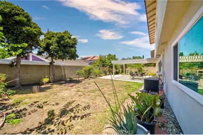 18815 Christina Ave, Cerritos, CA 90703 - Photo 18