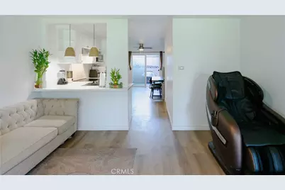 521 S Lyon #11, Santa Ana, CA 92701 - Photo 4