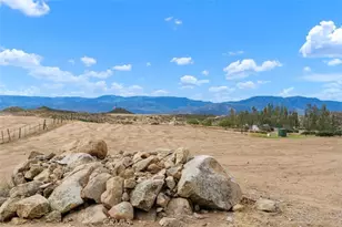 41981 Avenida Abril, Hemet, CA 92544 - Photo 4