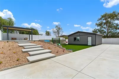 41981 Avenida Abril, Hemet, CA 92544 - Photo 32