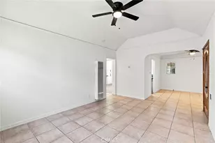 12239 Cedar Ave, Hawthorne, CA 90250 - Photo 12