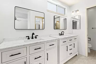 2701 Cardinal, Costa Mesa, CA 92626 - Photo 18