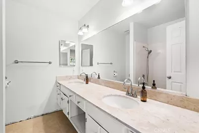 2701 Cardinal, Costa Mesa, CA 92626 - Photo 22