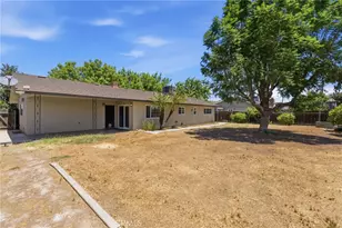 417 E Magnolia, Hanford, CA 93230 - Photo 32