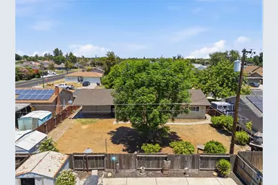 417 E Magnolia, Hanford, CA 93230 - Photo 42