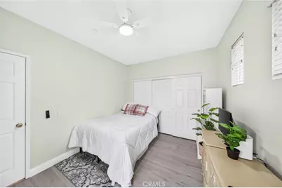 54 Salton, Irvine, CA 92602 - Photo 22