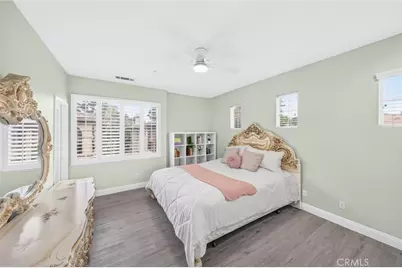 54 Salton, Irvine, CA 92602 - Photo 18