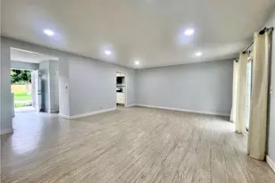 624 S Sullivan, Santa Ana, CA 92704 - Photo 2