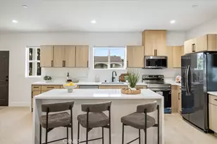 16623 Lake Ave, Paramount, CA 90723 - Photo 6
