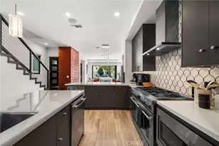 404 10th St, Huntington Beach, CA 92648 - Photo 14