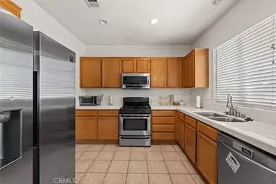 3962 Barbury Palms, Perris, CA 92571 - Photo 10