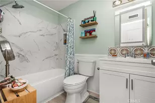 700 W Walnut, Orange, CA 92868 - Photo 12