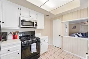 17491 Norwood Park Pl, Tustin, CA 92780 - Photo 12