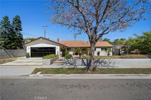 2750 San Carlos, Costa Mesa, CA 92626 - Photo 2