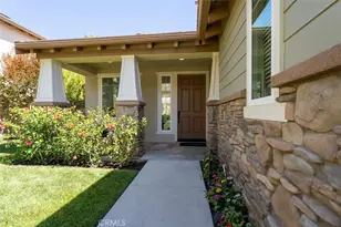 25086 River Walk Ln, Stevenson Ranch, CA 91381 - Photo 12