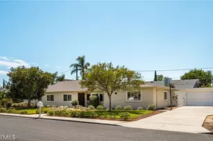 13021 Newhaven Dr, Santa Ana, CA 92705 - Photo 4