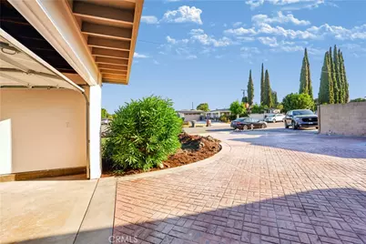 2239 W Judith, Anaheim, CA 92804 - Photo 8