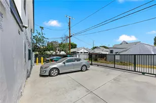 1023 E 28th, Los Angeles, CA 90011 - Photo 6