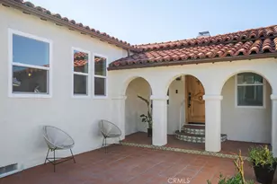 2014 W 84th St, Los Angeles, CA 90047 - Photo 4
