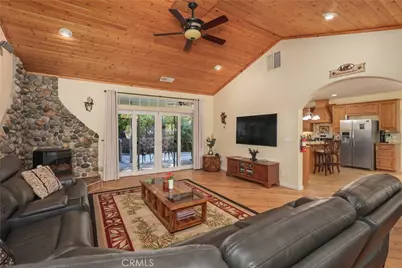 39367 Pine Ridge Road, Oakhurst, CA 93644 - Photo 2