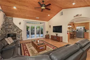 39367 Pine Ridge Rd, Oakhurst, CA 93644 - Photo 2