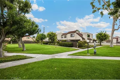 1714 S Heritage Circle, Anaheim, CA 92804 - Photo 38